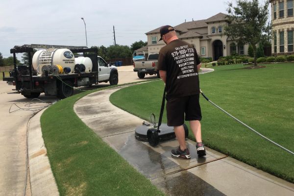 Power-Washing-Service-in-Texas